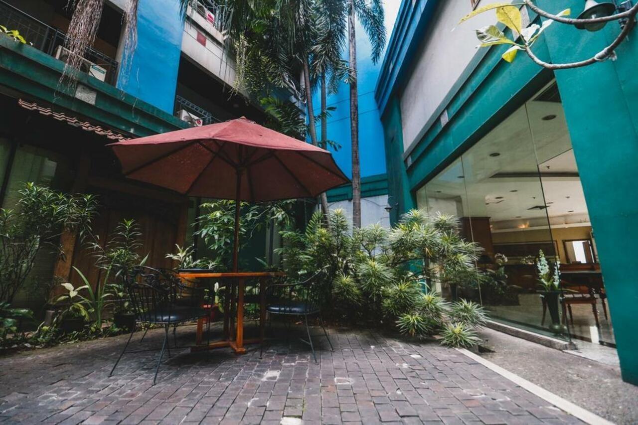 Reddoorz Plus Near Monumen Nasional Jakarta Jacarta Exterior foto