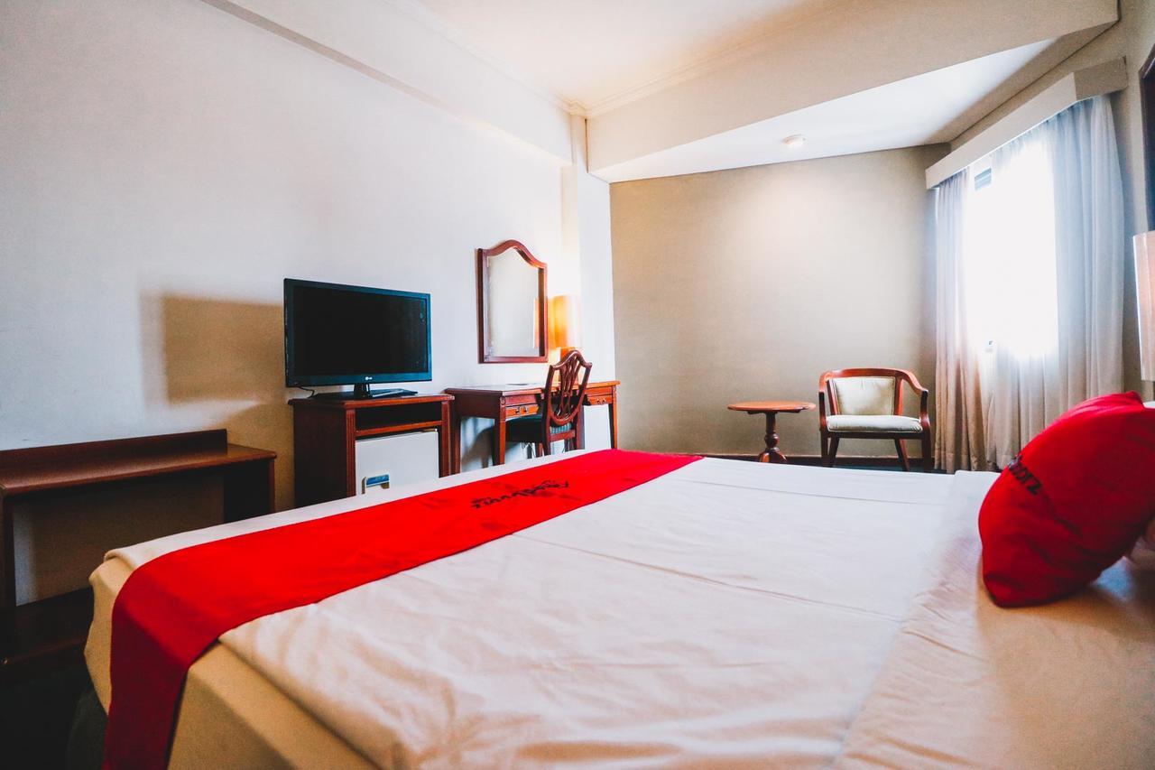 Reddoorz Plus Near Monumen Nasional Jakarta Jacarta Exterior foto